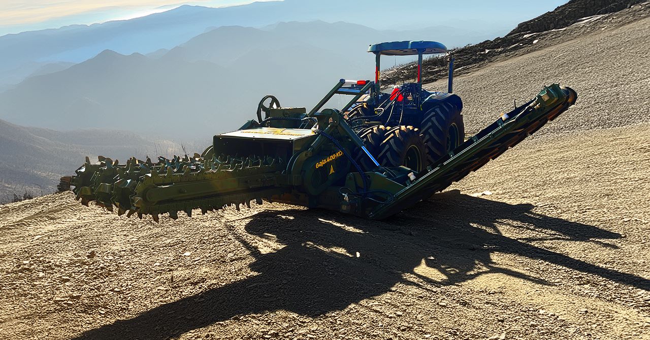 Heavy-duty trencher machine built for deep trenching in tough terrains, ideal for defence, large-scale infrastructure and utility projects.