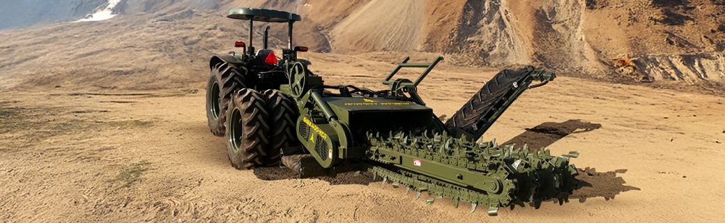 compact heavy trencher machine