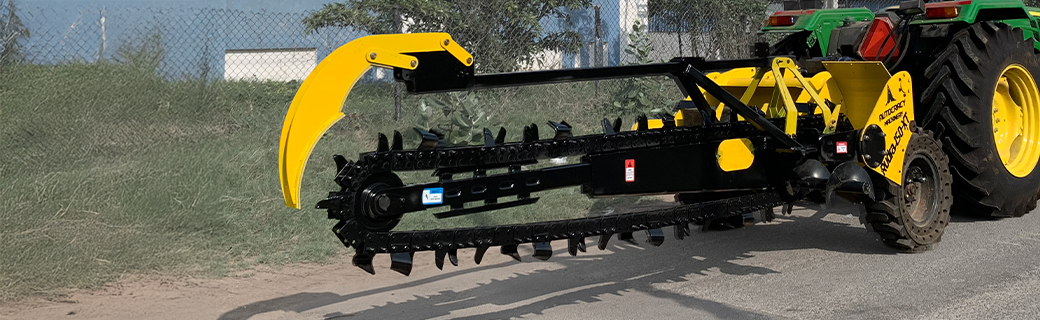 Single chain Trencher machine