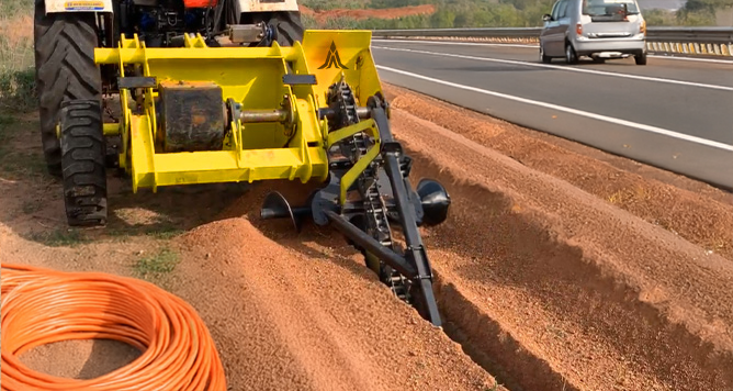 Trencher Machine