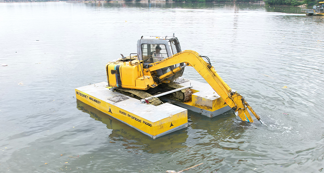 Floating Pontoon Excavator, Floating Pontoon, aquatic vegetation removal, rehabilitation