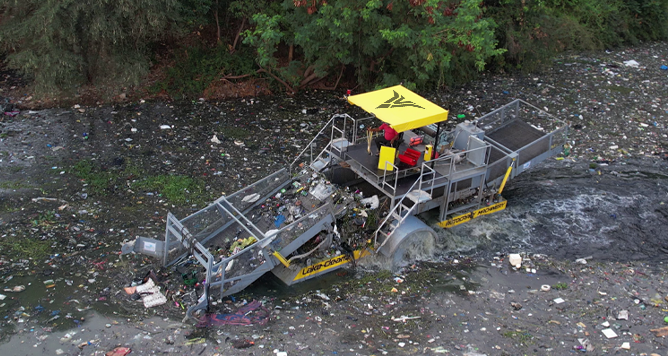 lake cleaner equipments